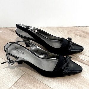 Tradition Chic Black Slingback Heels with Bow Detail